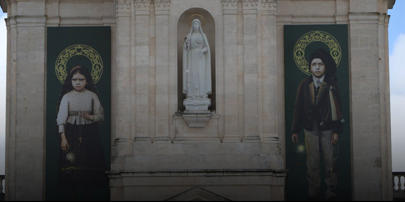 Portugália - Ferenc pápa Fatimában szentté avatta Ferenc és Jácinta látnokokat