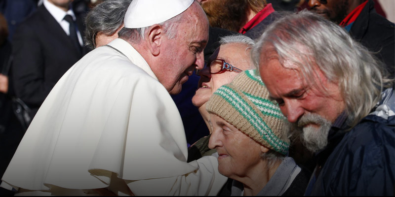Az egyház november 19-én tartja a Szegények első világnapját Ferenc pápával