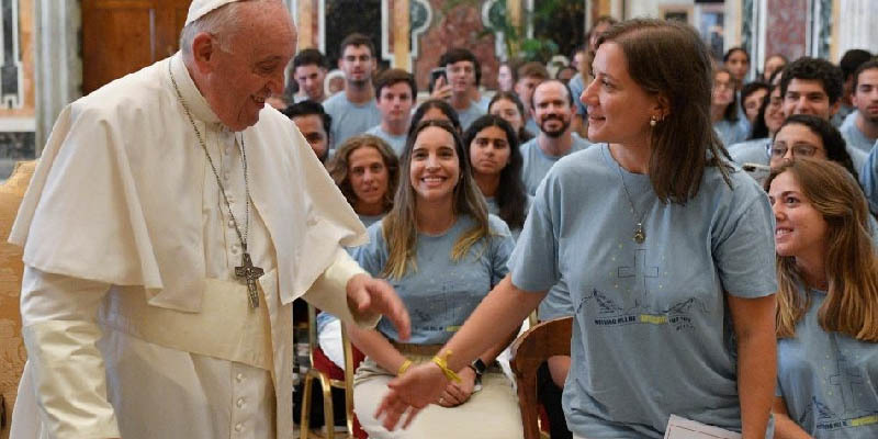 Ferenc pápa üzenete a XXXVII. ifjúsági világnapra