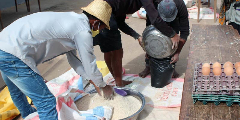 Madagaszkár – A szaléziak élelmiszert és támogatást biztosítanak a családoknak