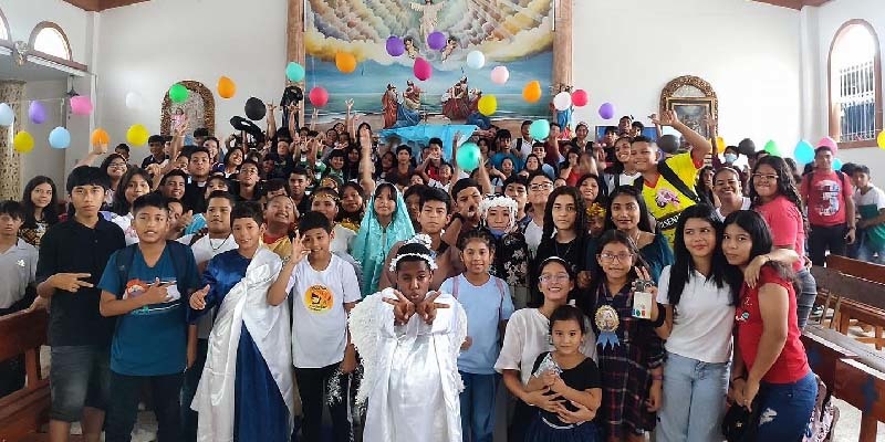Ecuador – A szenteket ünnepelték, nem a halloweent