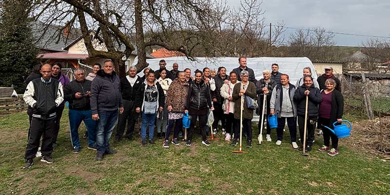 Légy vidám és tedd a jót! – Kertgazdálkodás a szalézi jelenlétpontokon  26/03/31