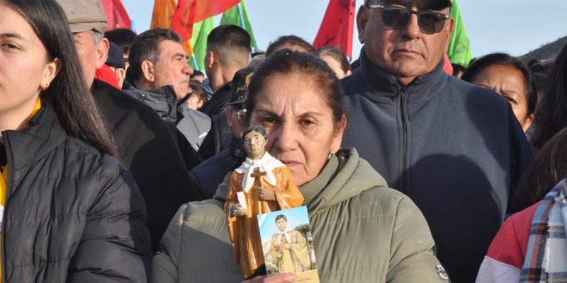 Argentína – Ezrek gyűltek össze a Ceferino Namuncurának szentelt zarándoklatra