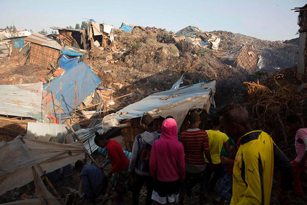 Etiópia – Szeméthegycsuszamlás: a nyomor tragédiája