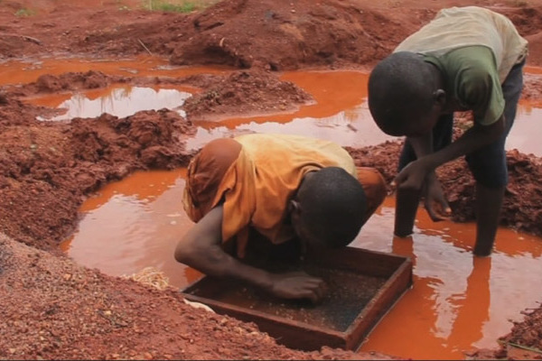 Kongó – Szalézi klinika épül a gyermekmunkások számára