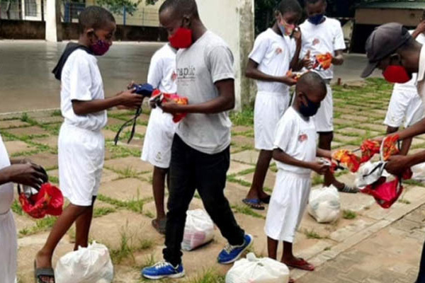 Mozambik - A Don Bosco-Maputo sportiskolában alapvető a szolidaritás