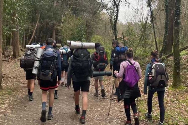 Spanyolország – Szalézi iskolák nagyböjti zarándoklata Santiago de Compostelába