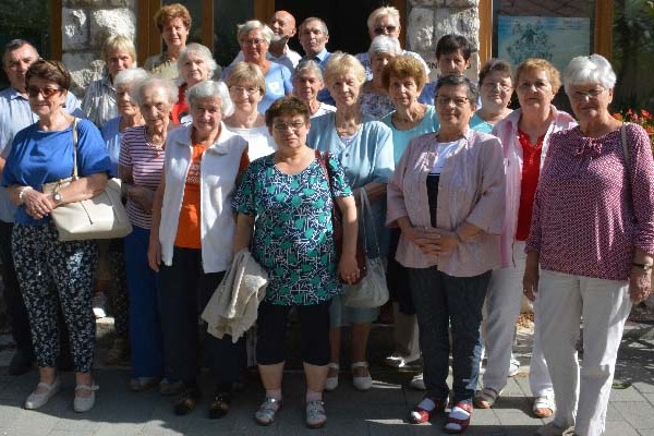 Péliföldszentkereszt - Régebb óta fiatalok, Don Bosco és a jelen gondjai