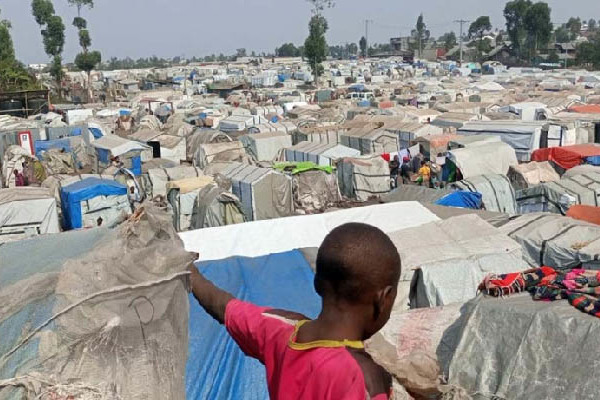 Kongói Demokratikus Köztársaság – A lakóhelyüket elhagyni kényszerülők segítése