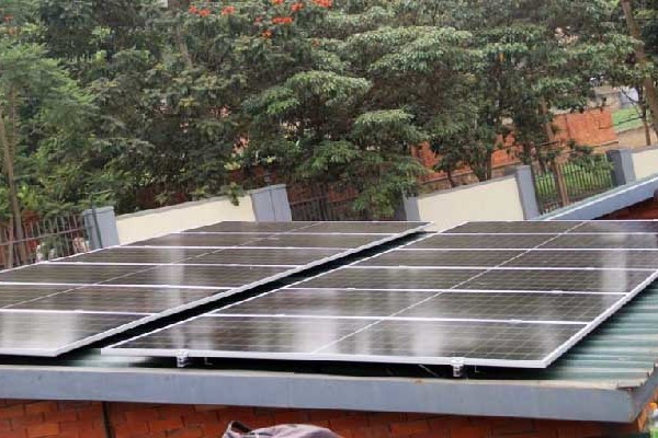 Ruanda – Megújuló energia alkalmazása egy új napenergia-rendszer telepítésével