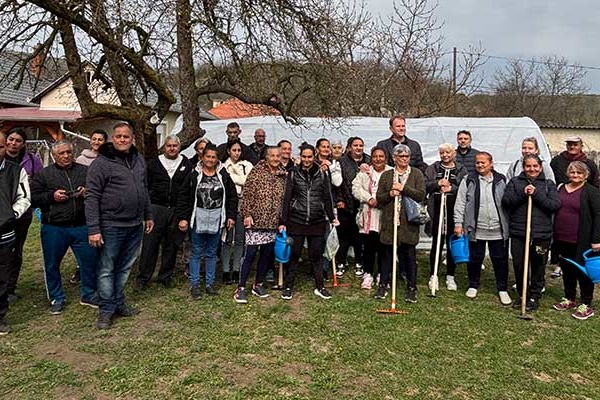 Légy vidám és tedd a jót! – Kertgazdálkodás a szalézi jelenlétpontokon  26/03/31