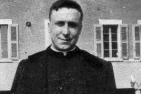 Olaszország – Elia Comini: A papi élet szabályzata: „Mindent a Szent Szívért"
